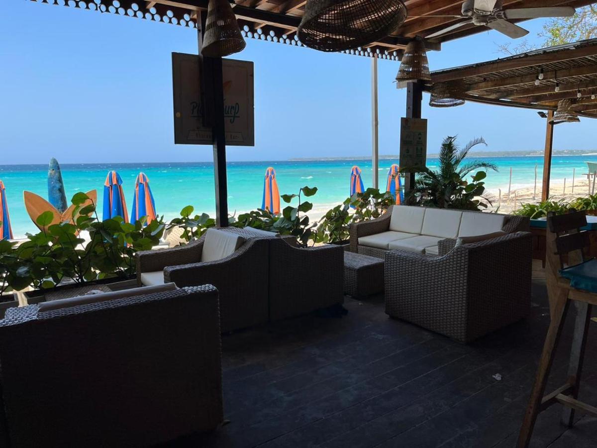 Playa Surf Baru Hotel Exterior photo